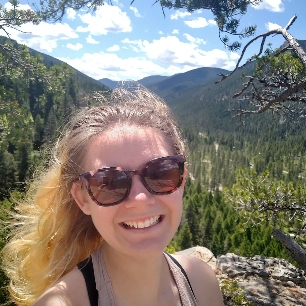 Meet your Posher, Rebeccah